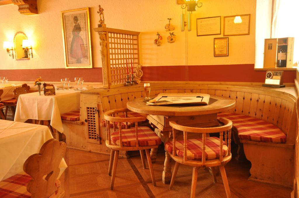 Poschiavo Suisse Hotel & Traditional Fondue Stube Eksteriør billede