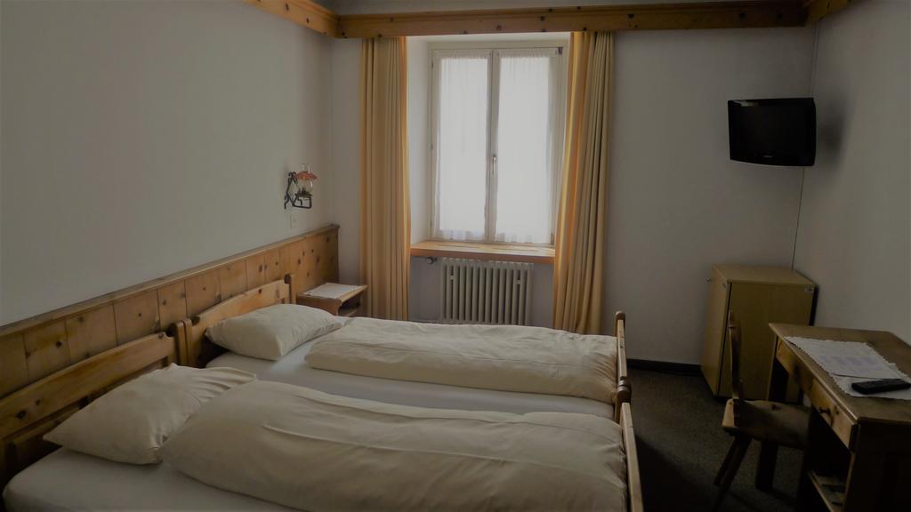 Poschiavo Suisse Hotel & Traditional Fondue Stube Værelse billede