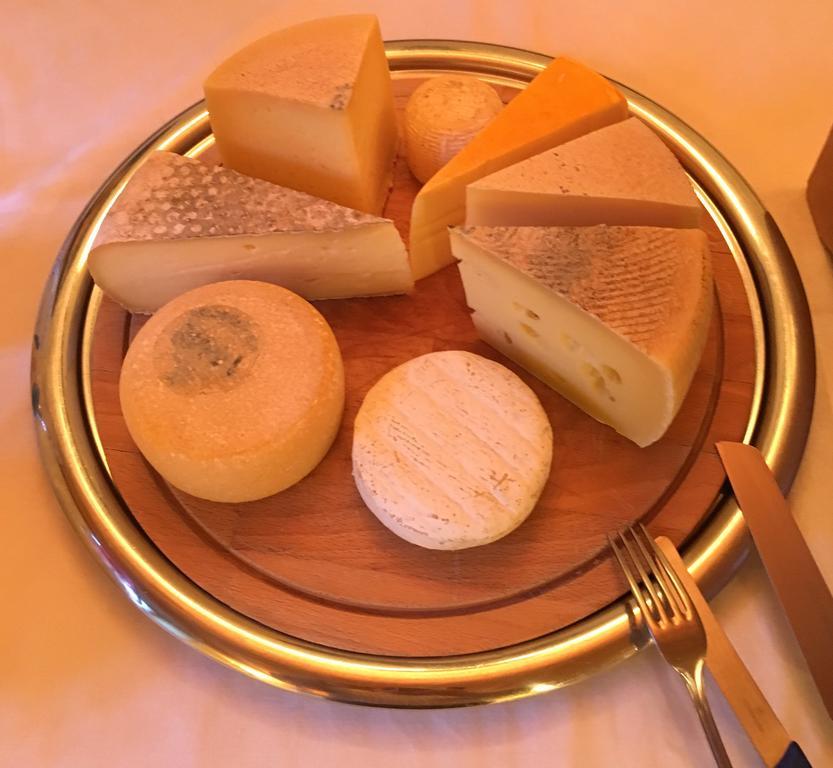 Poschiavo Suisse Hotel & Traditional Fondue Stube Eksteriør billede
