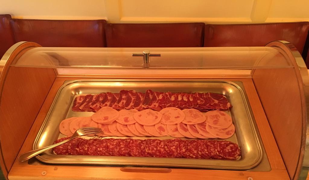 Poschiavo Suisse Hotel & Traditional Fondue Stube Eksteriør billede